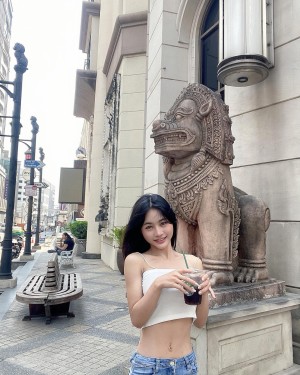 Prapatsorn Theethatburee Photo #51