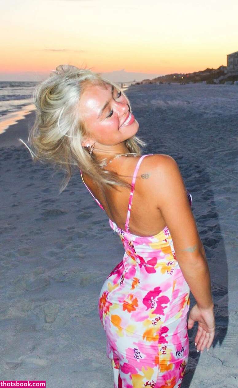 darianrhodess Photo #4