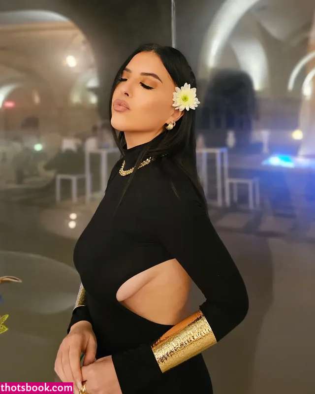 Fenizia Iusto Photo #5