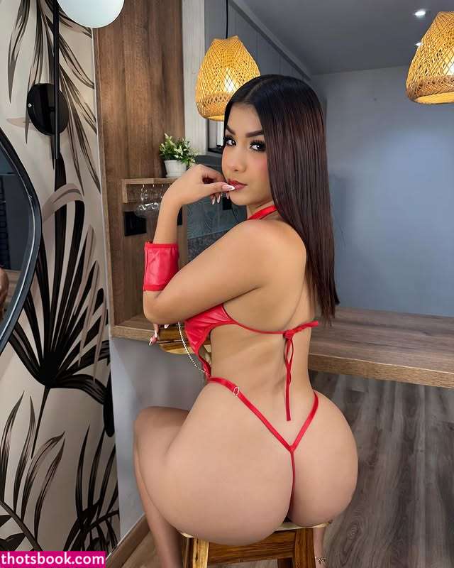 Gabriela Rodriguez Photo #17