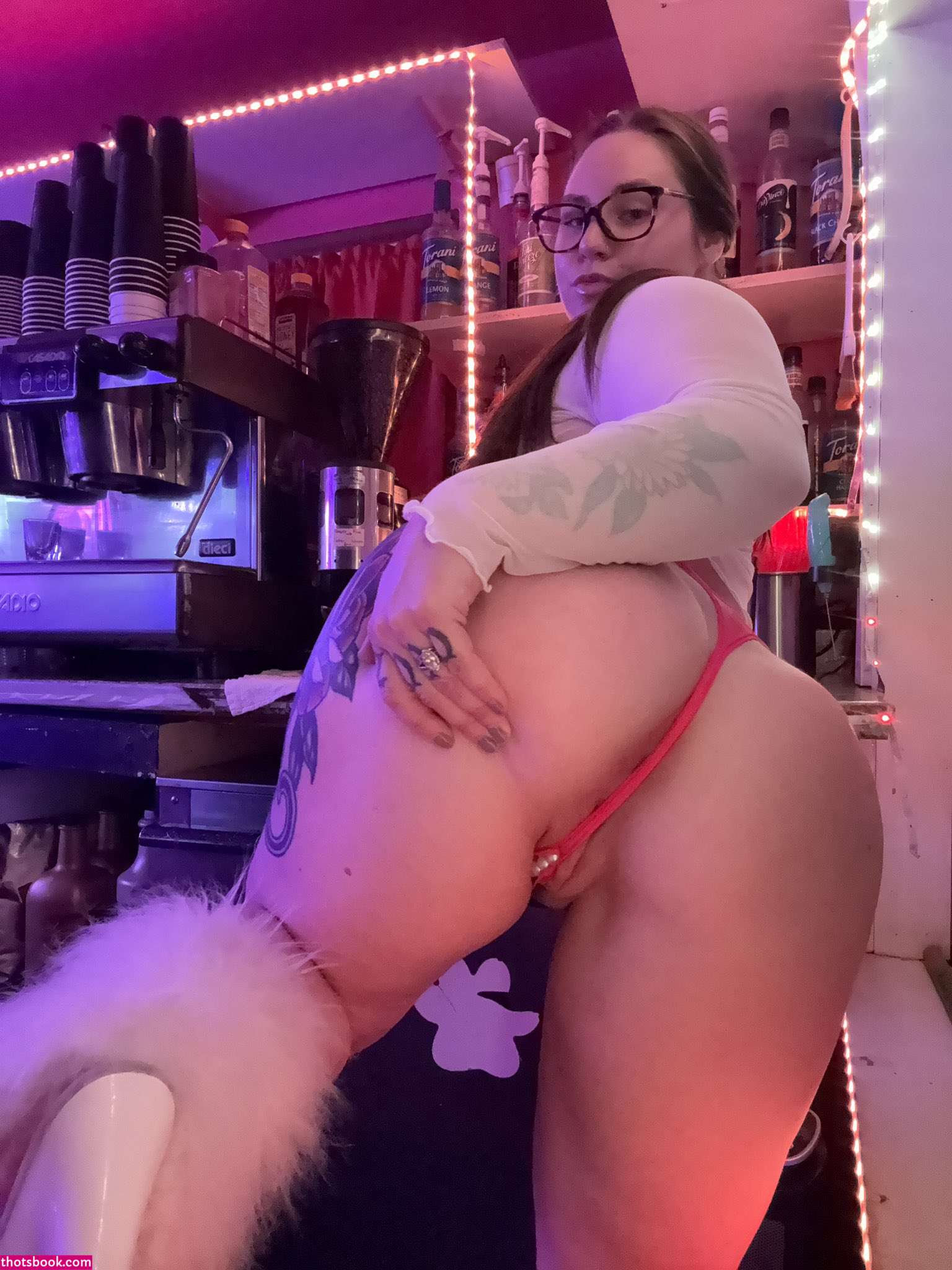 Bootylicious Barista Photo #82