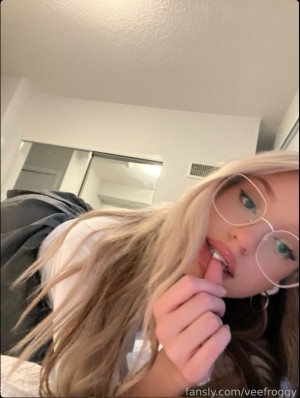 veefroggy Photo #677