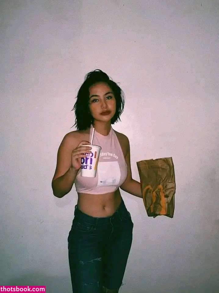 Alyssa Mecate Photo #6