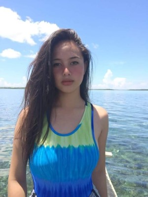 Alyssa Mecate Photo #5