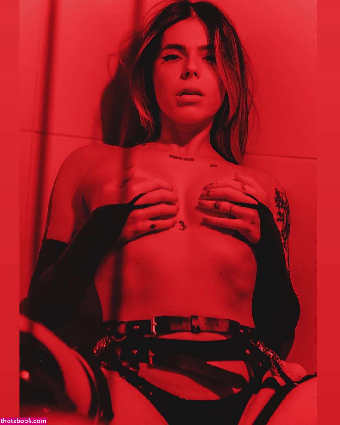 Amanda Kuhl Photo #4