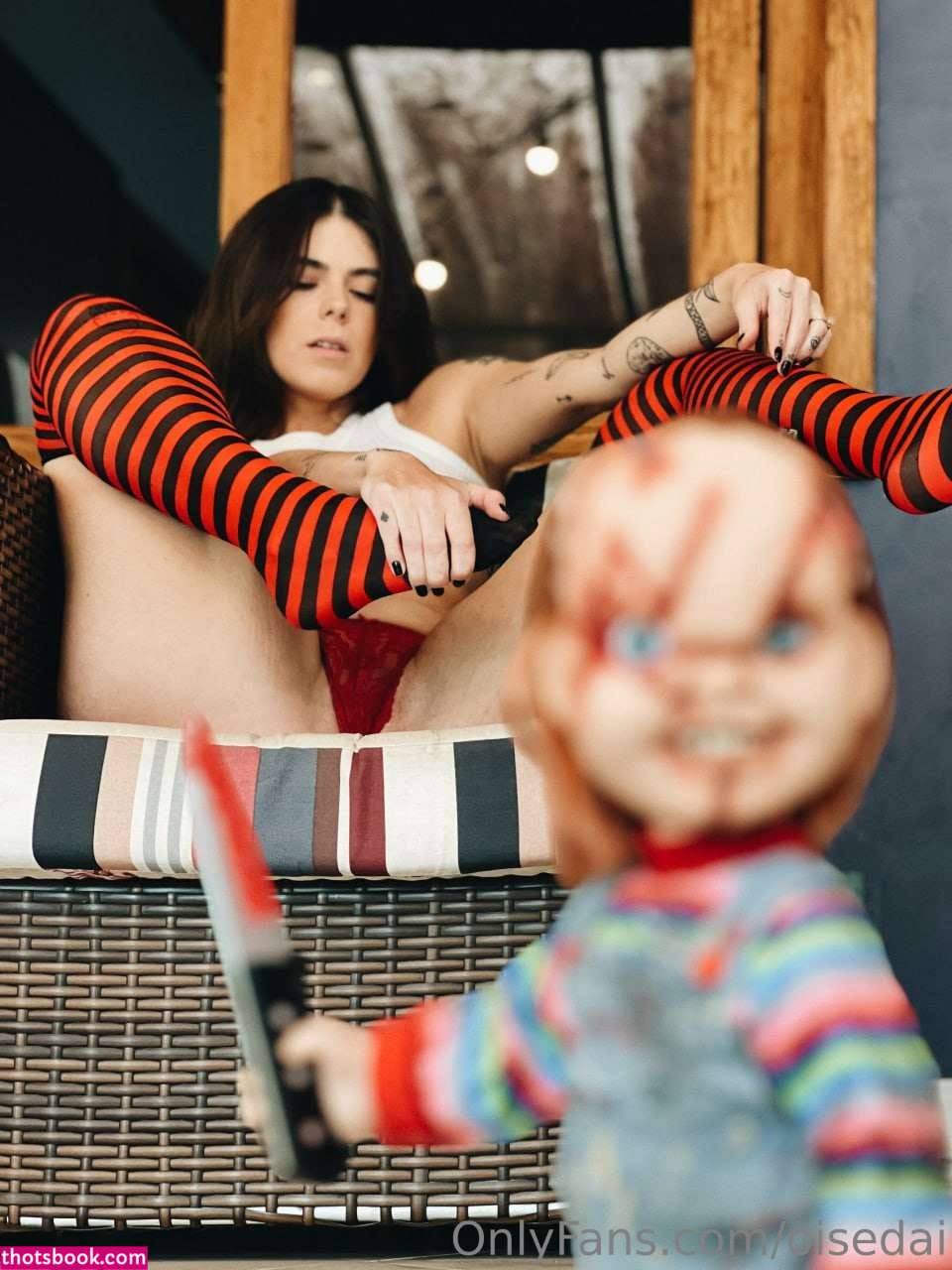 Amanda Kuhl Photo #24