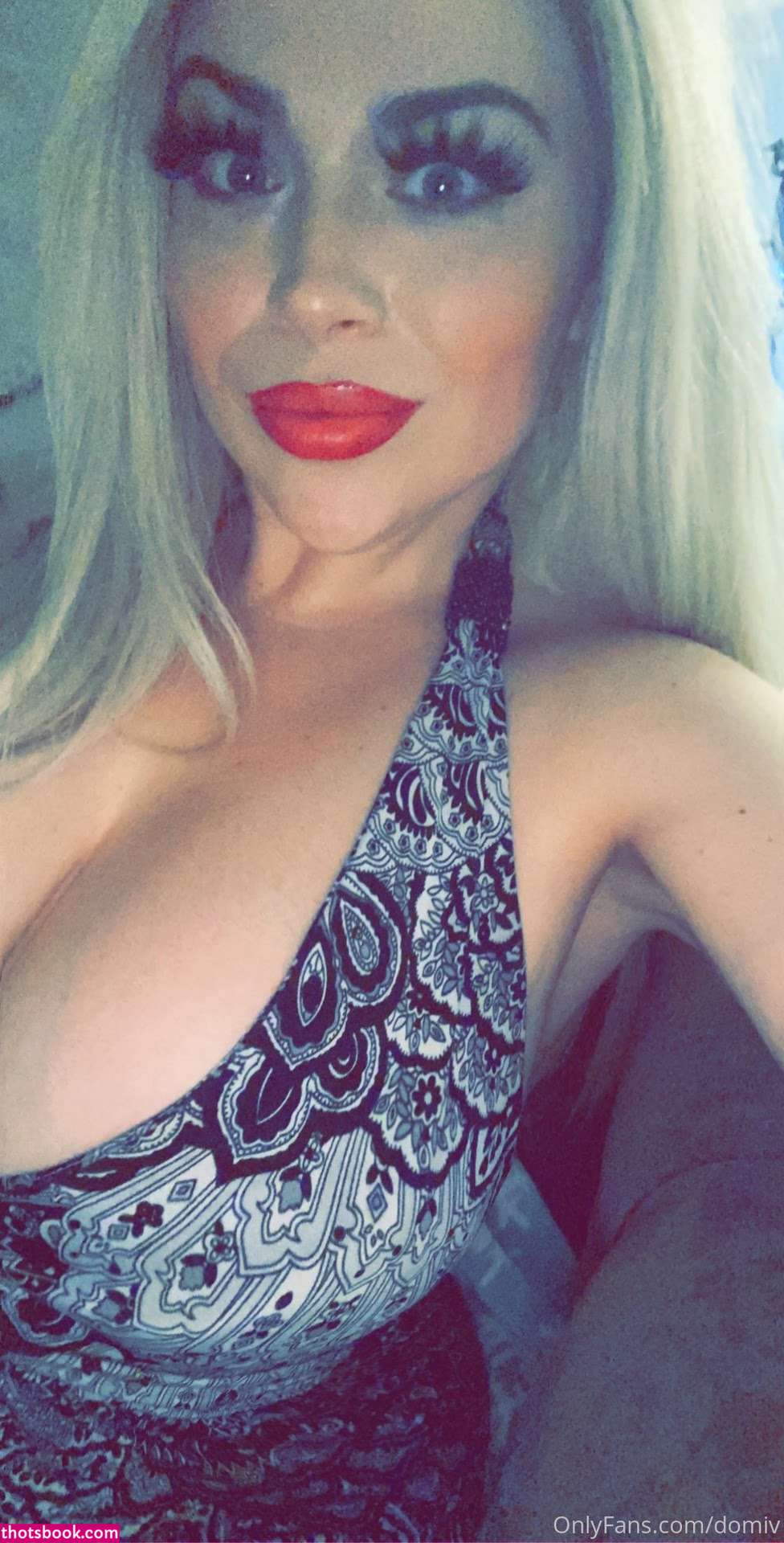 Bimbo Domi Photo #22