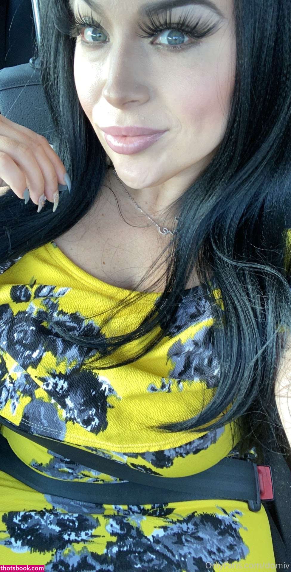 Bimbo Domi Photo #27