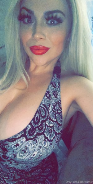 Bimbo Domi Photo #22