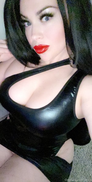 Bimbo Domi Photo #33