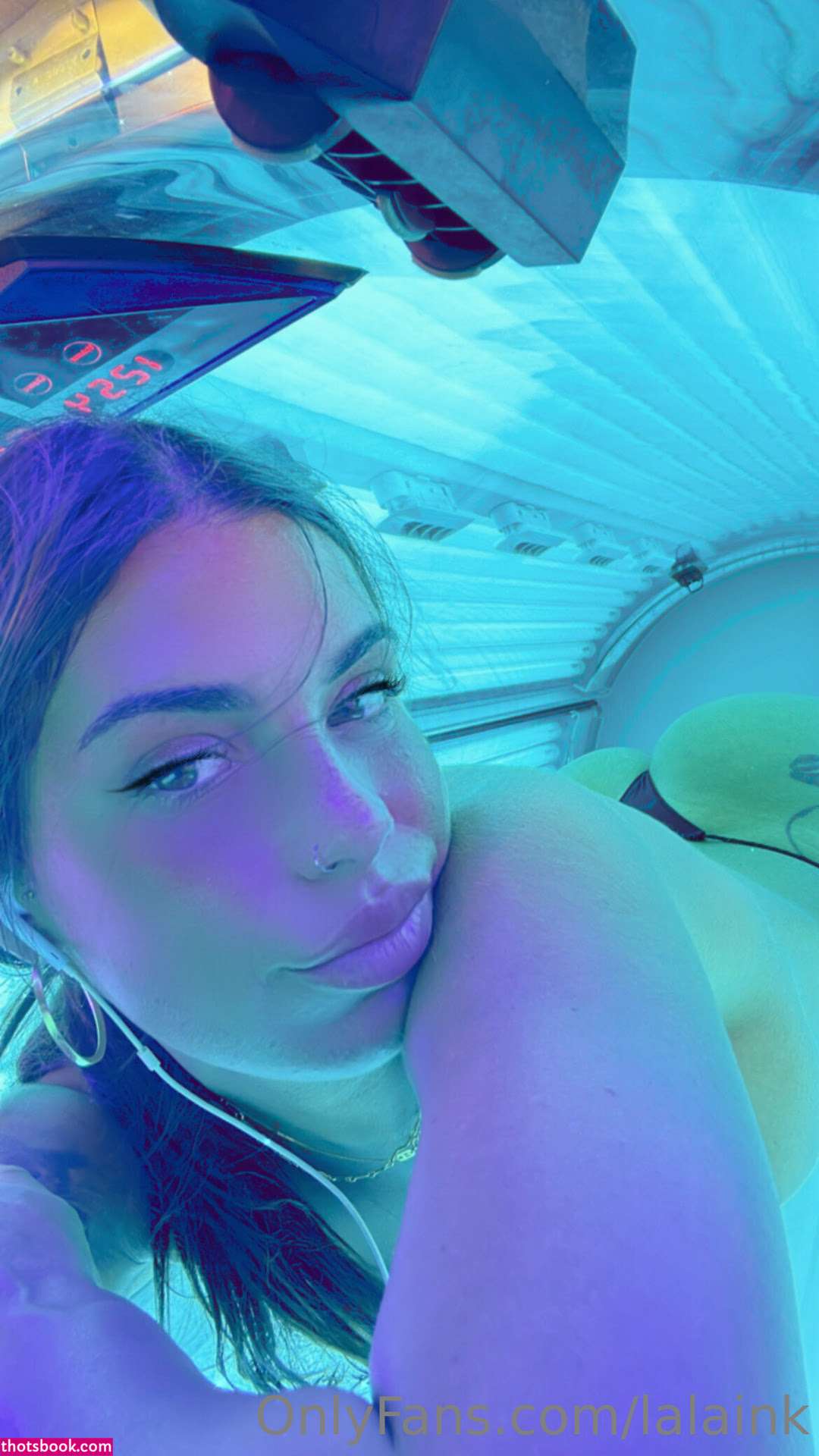 Laura Tarres Photo #38