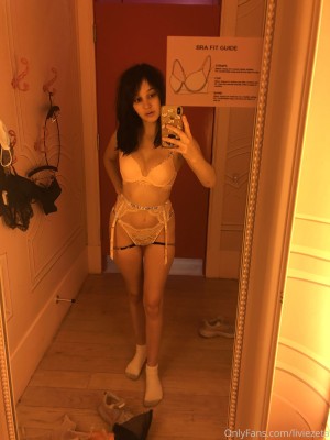 Livie Zeta Photo #33