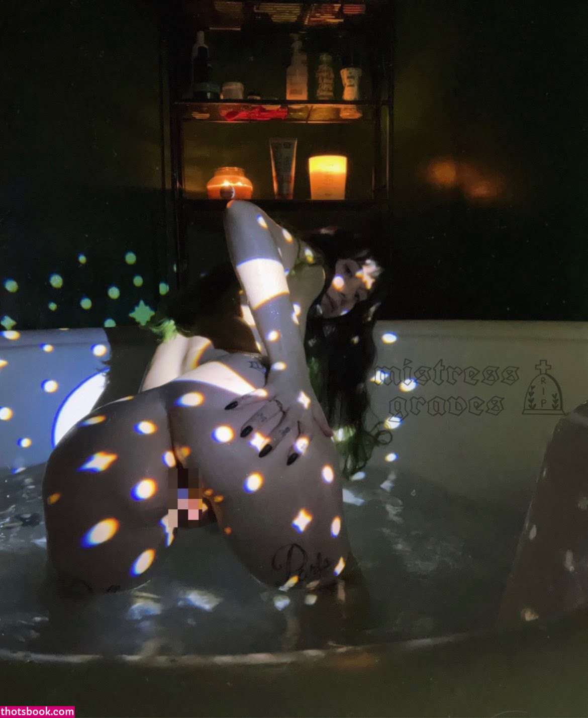 Mistressgraves Photo #10