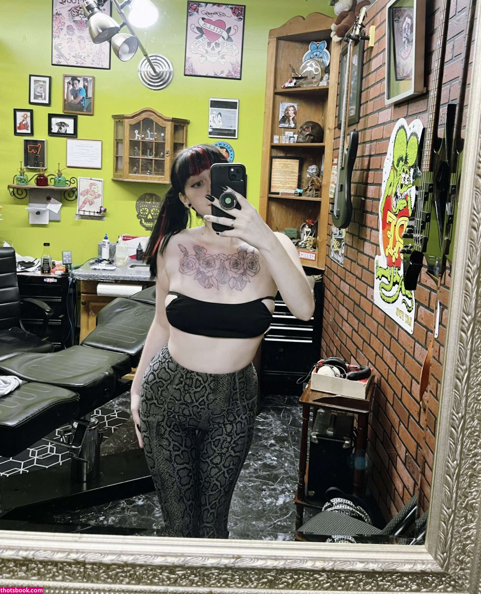 Mistressgraves Photo #32