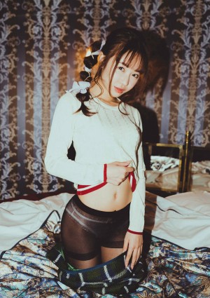 Rio Kuriyama Photo #8