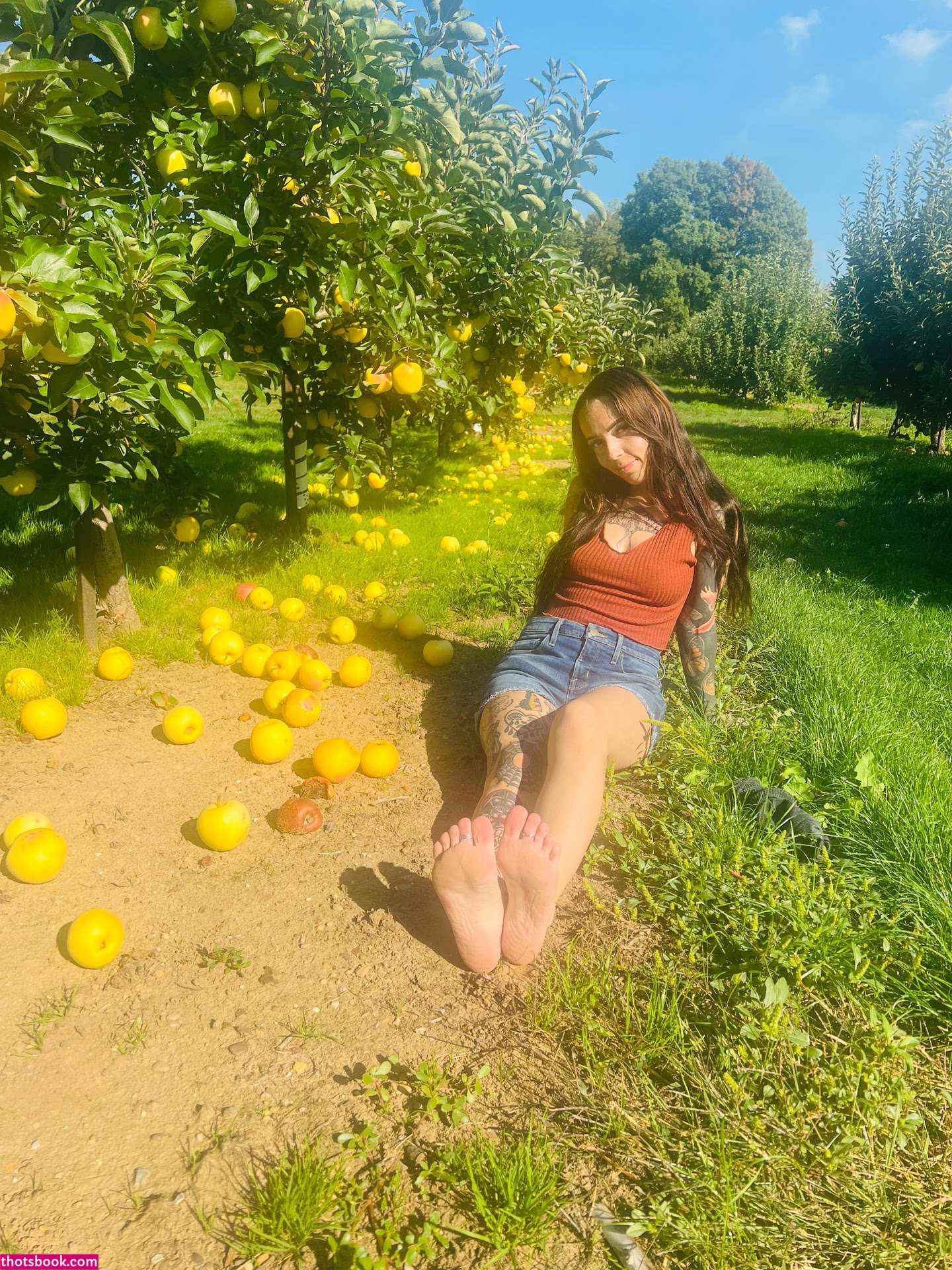 Thewitchbitchhh Photo #16