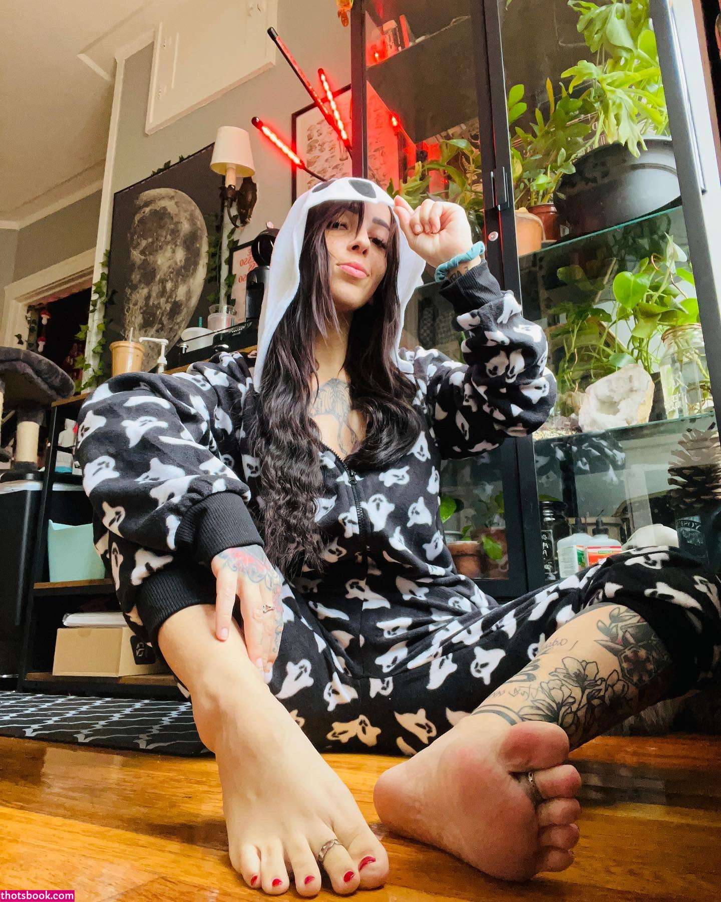 Thewitchbitchhh Photo #18