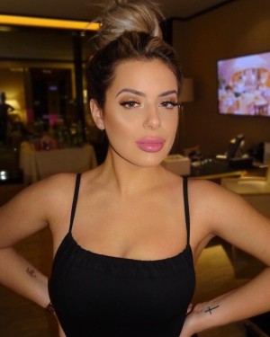 Brielle Biermann Photo #2