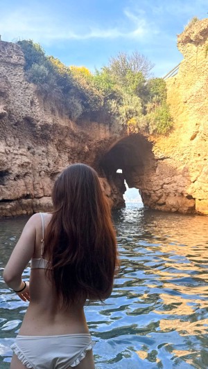 Giulia Bruno Photo #20