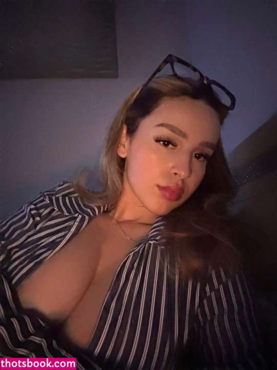 Simplyneidaa Photo #17