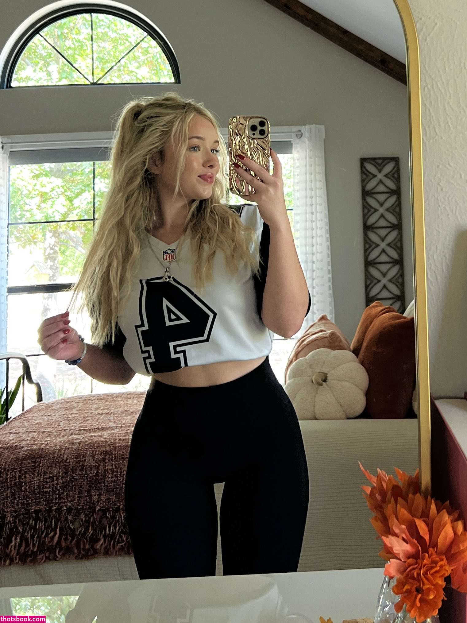 Lynzie Fulton Photo #9