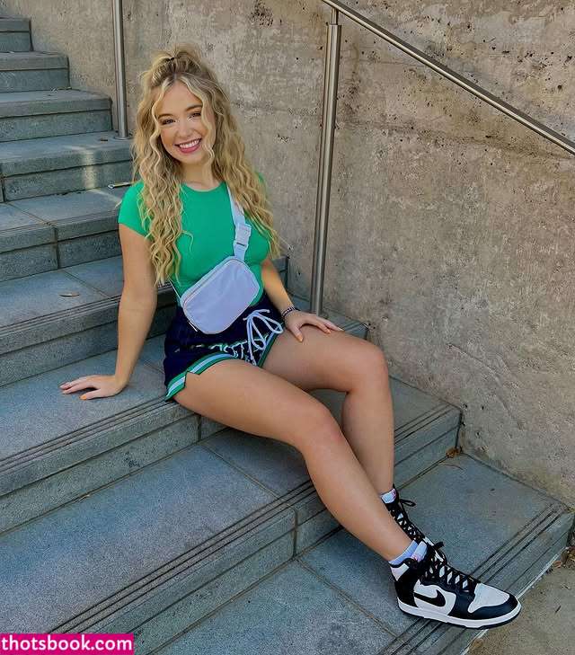 Lynzie Fulton Photo #36