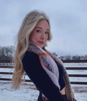 Lynzie Fulton Photo #40