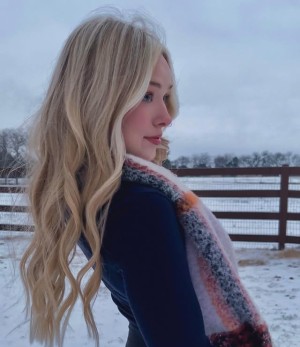 Lynzie Fulton Photo #42