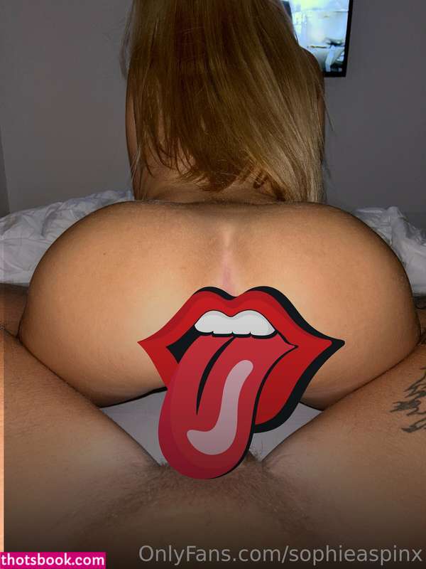 Sophie Aspin Photo #33