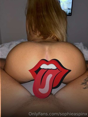 Sophie Aspin Photo #33