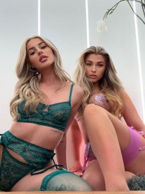 Sophie Aspin Photo #93