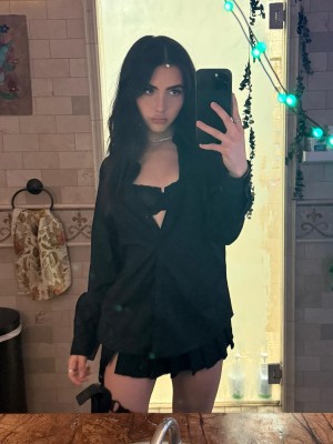 Andrea Botez Photo #27