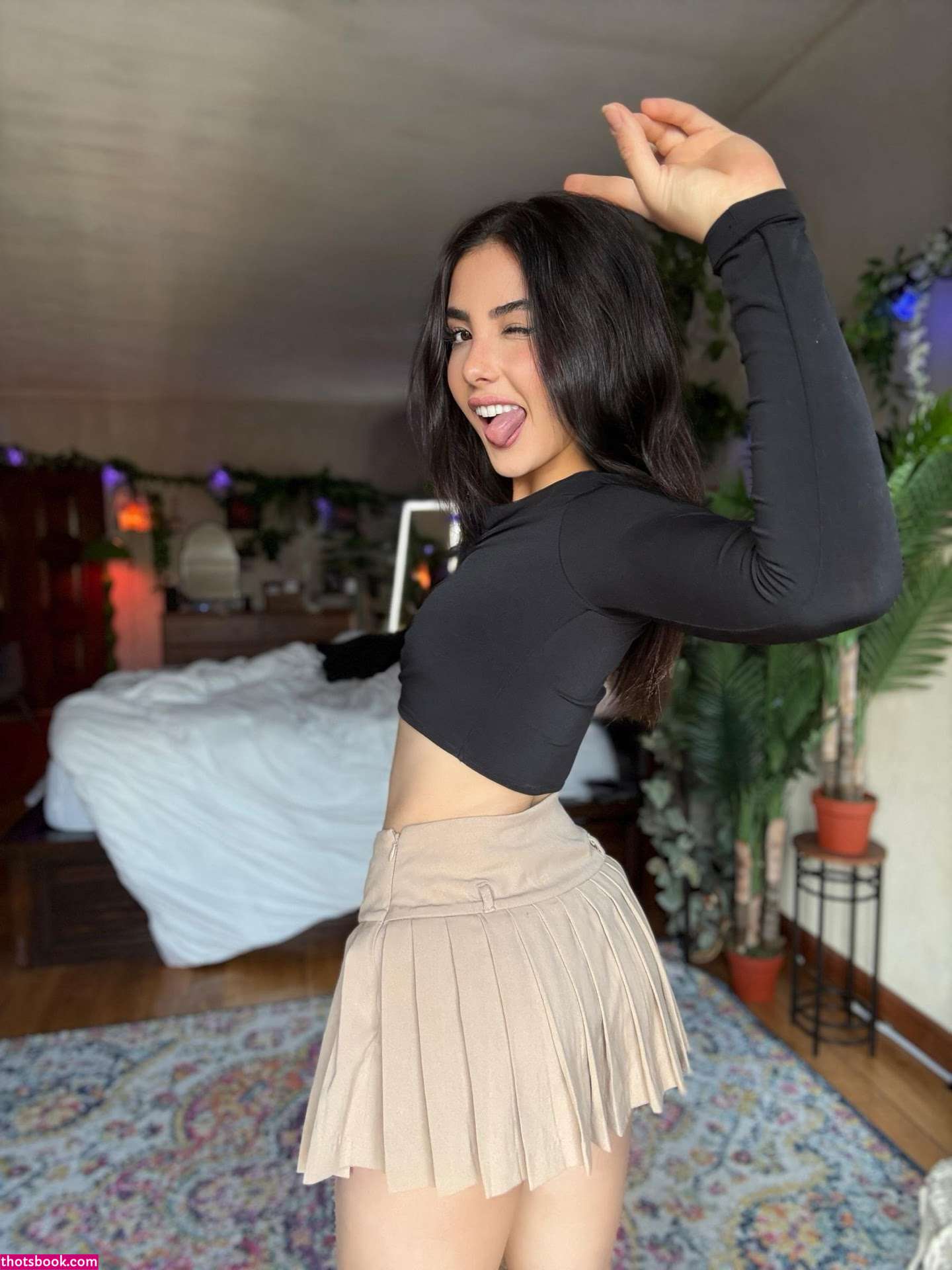 Andrea Botez Photo #35