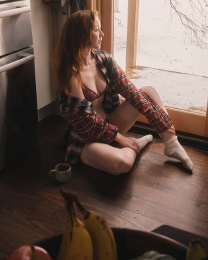 Erna Burn Photo #182