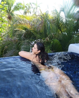 Sarah Curr Photo #57