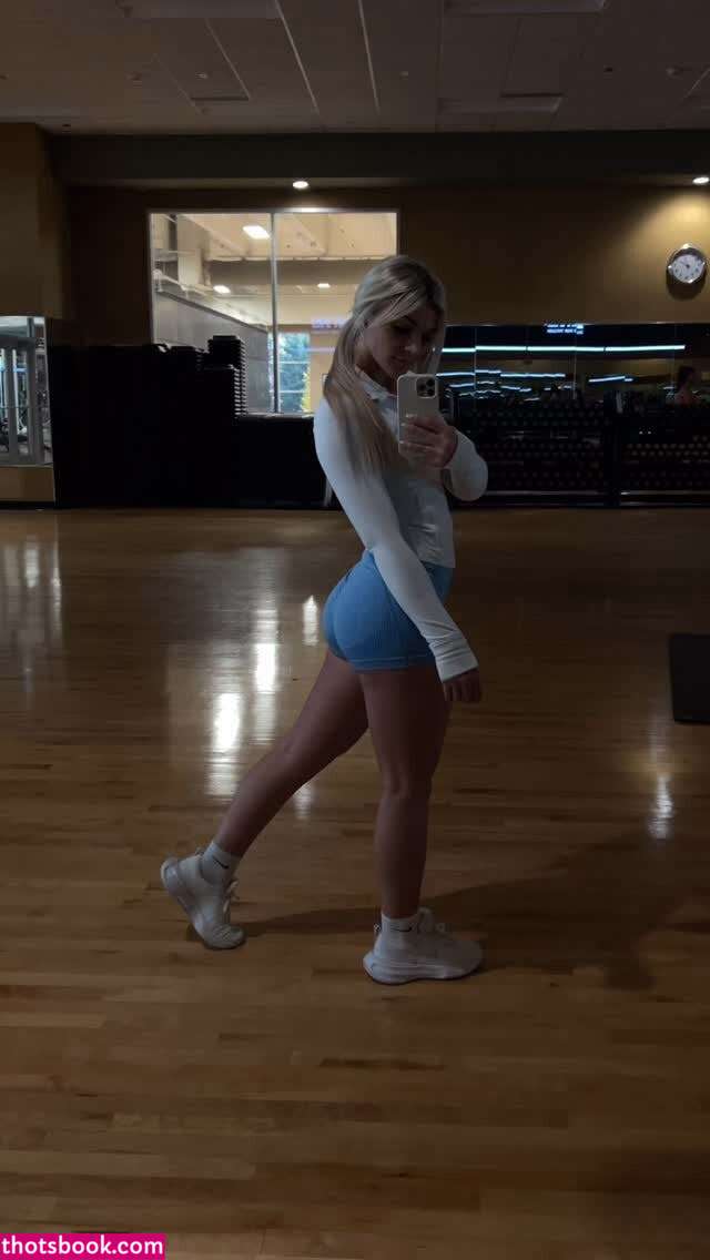 Lyndalessandro Photo #6