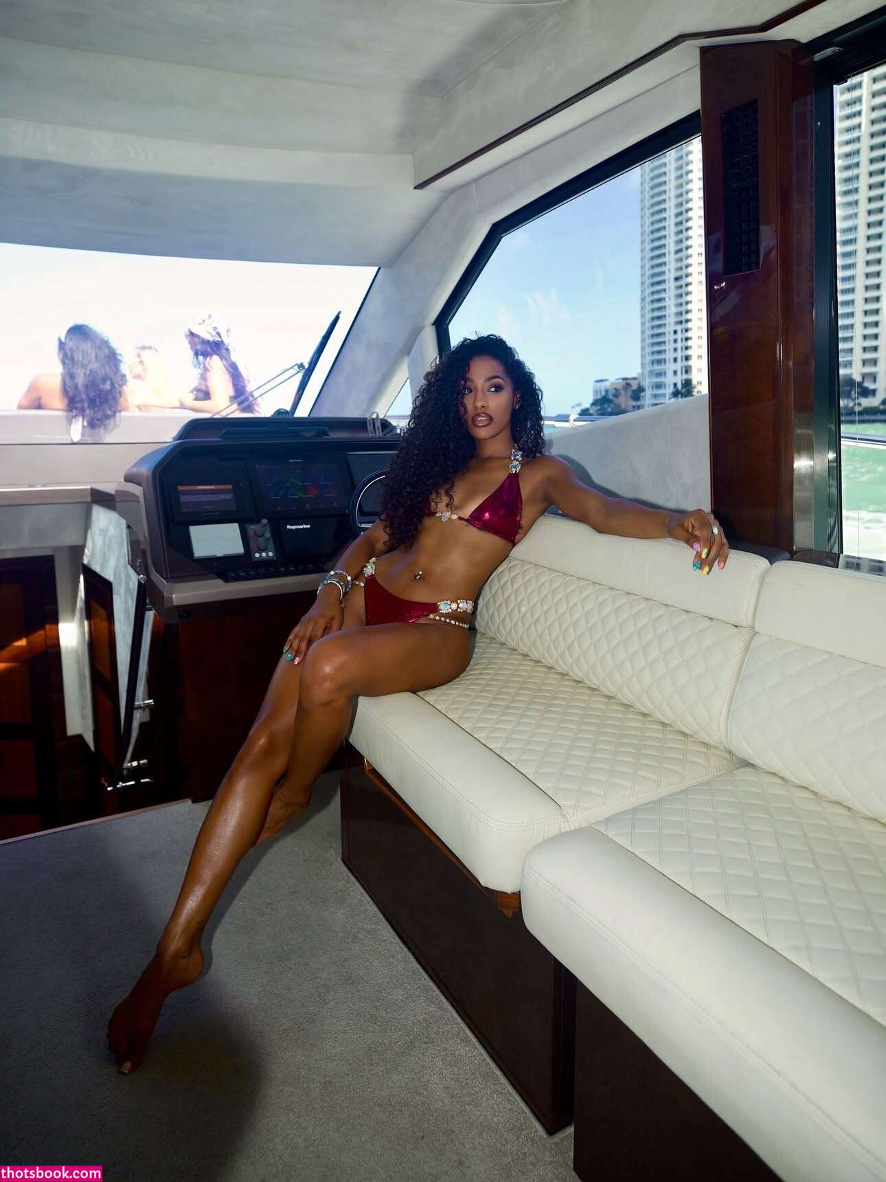 Official Janina Photo #32