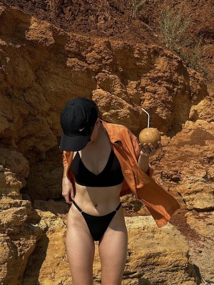 anniemelody Photo #7