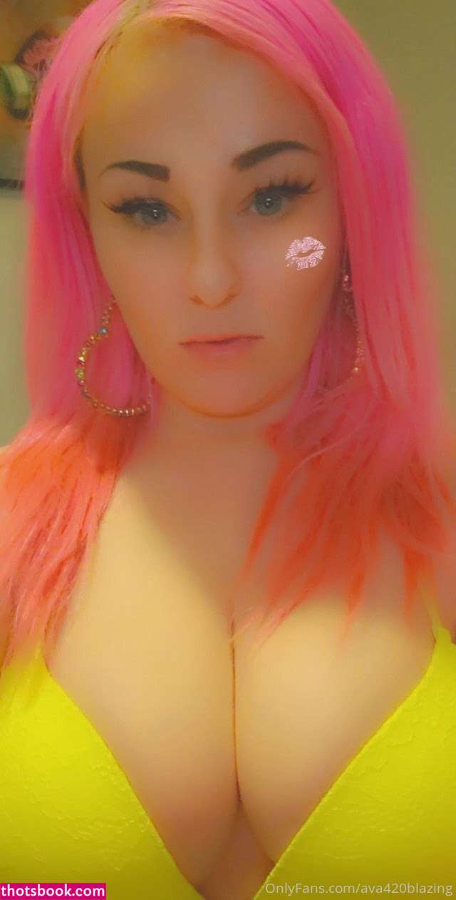 ava420blazing Photo #6