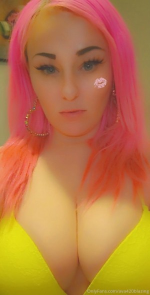 ava420blazing Photo #6