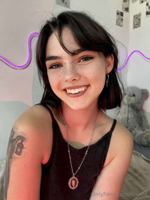 blacckswan Photo #12