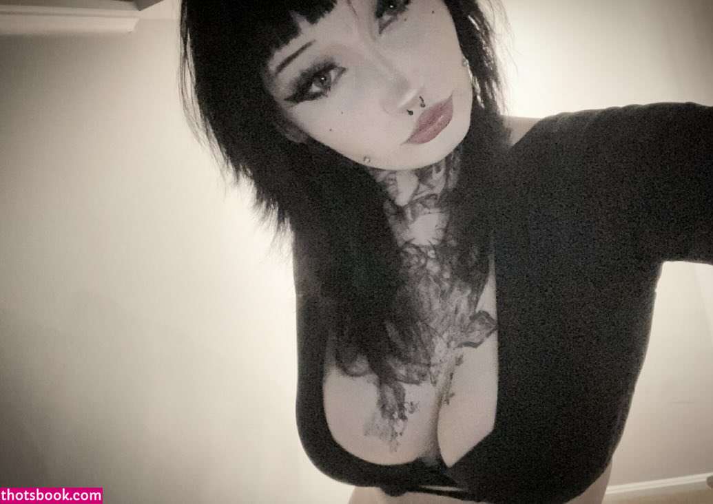 m0theranna Photo #10