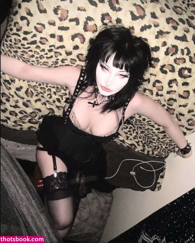 m0theranna Photo #15