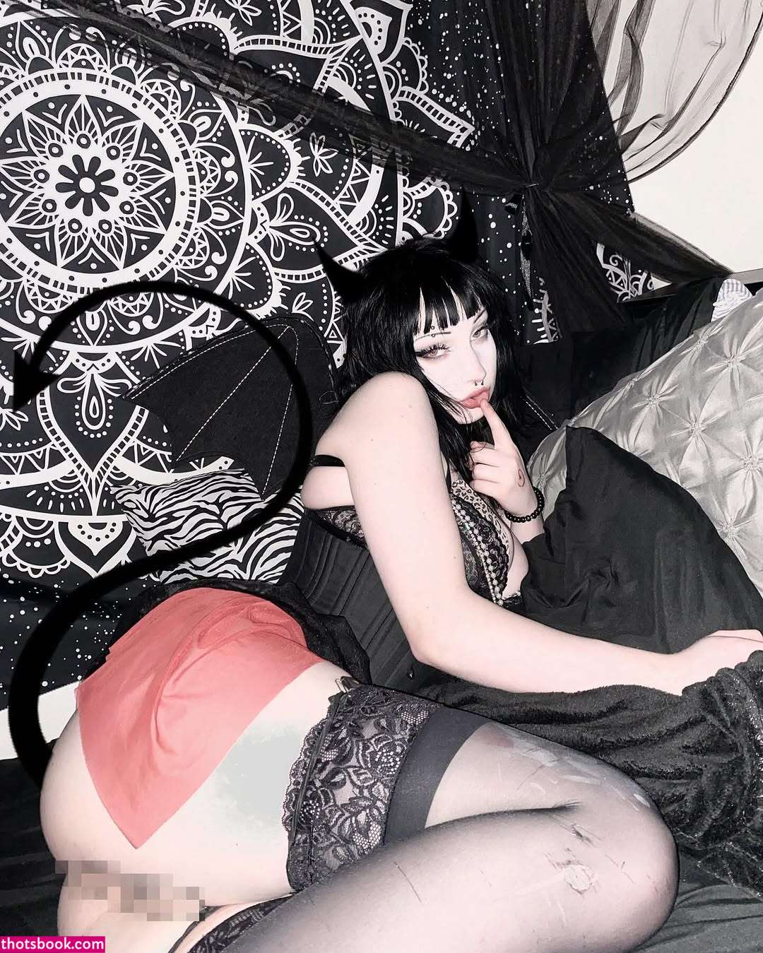 m0theranna Photo #20