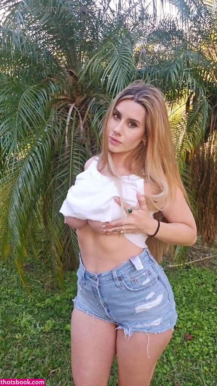 Chloe Lamb Photo #178