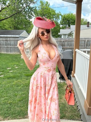 Elsa Jean Photo #581