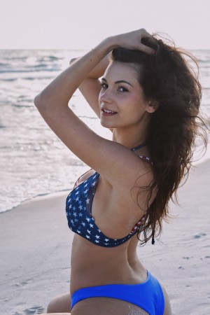 Alexiaraye Photo #29