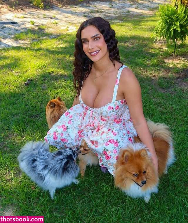 Allure Ana Photo #13