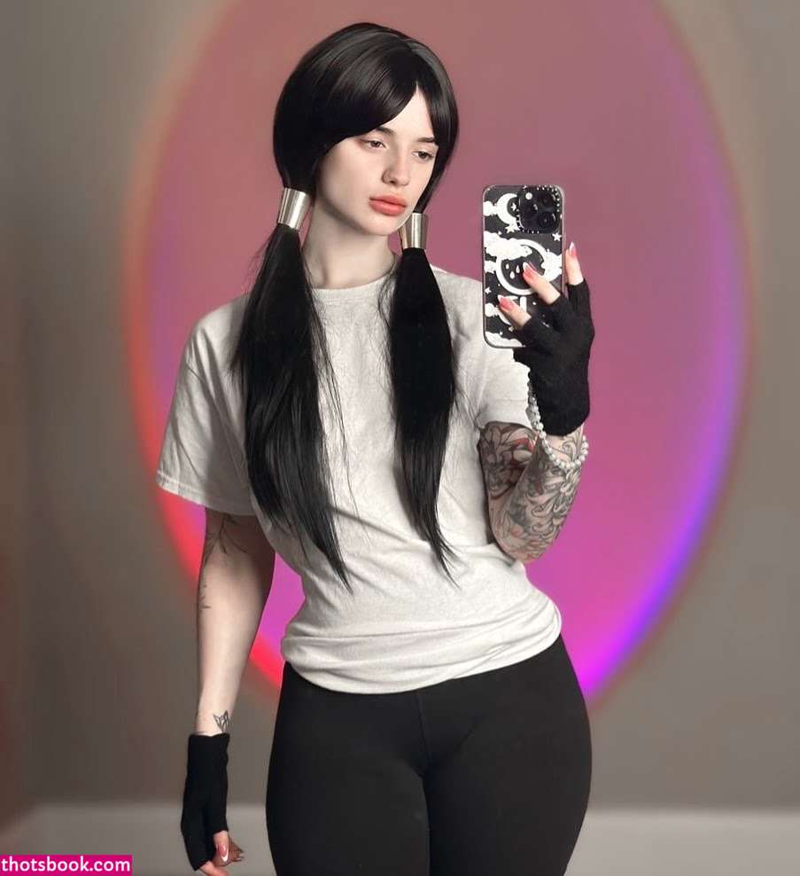 Khaleesibb Photo #31