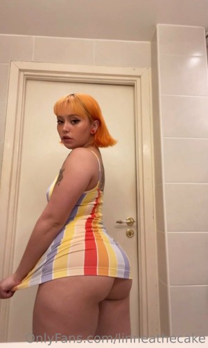 linneathecake Photo #16